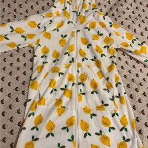 Hanna Andersson White and Yellow Lemon Hooded Onesie
